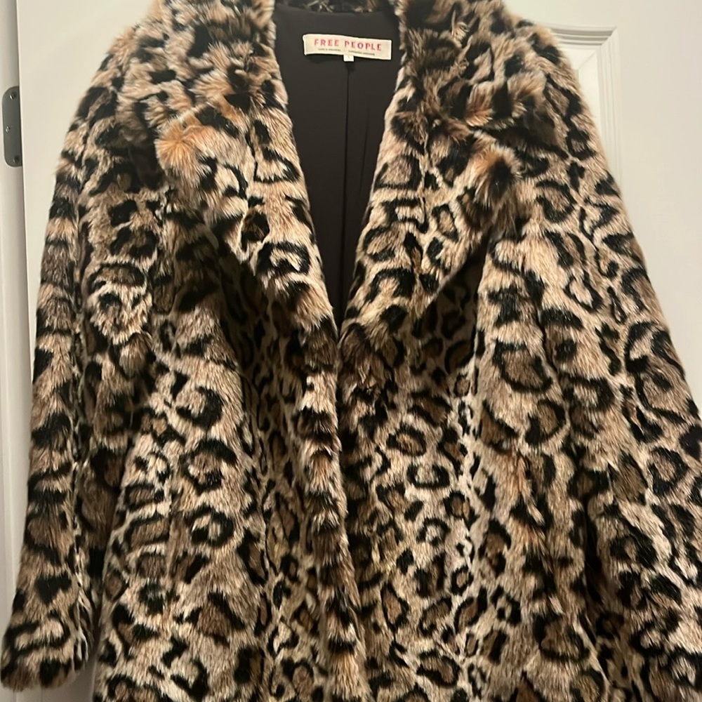 Free People leopard coat size small